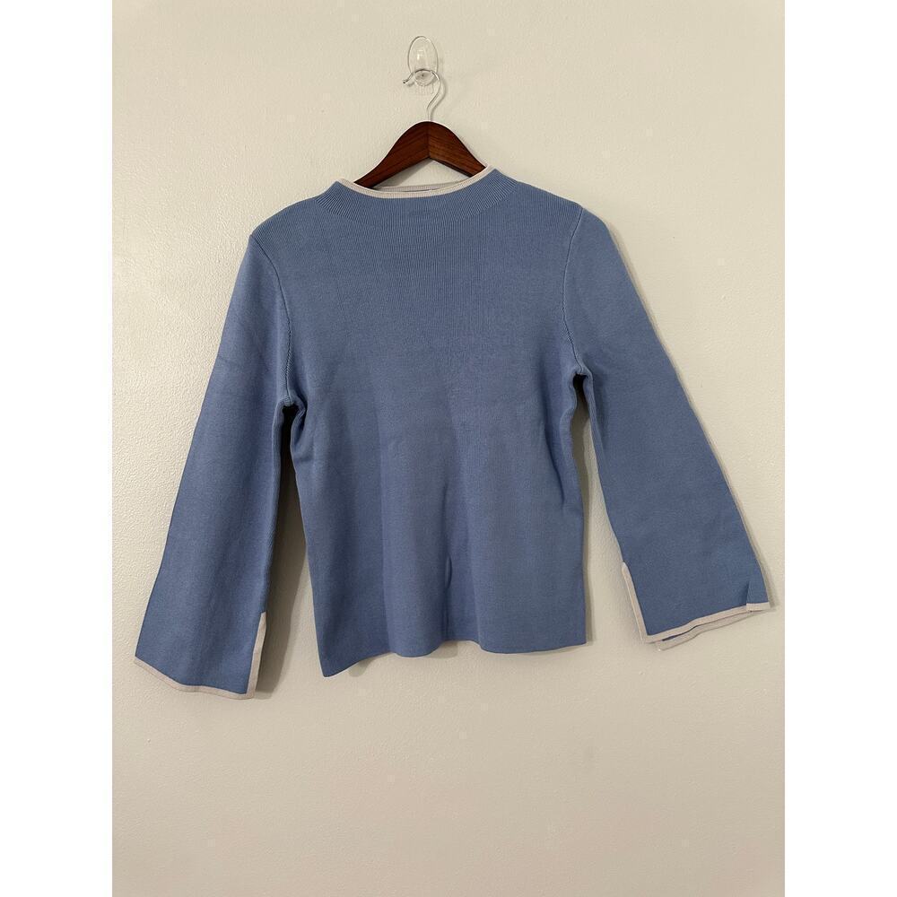 Halogen Blue Blossom Contrast Trim Sweater Medium